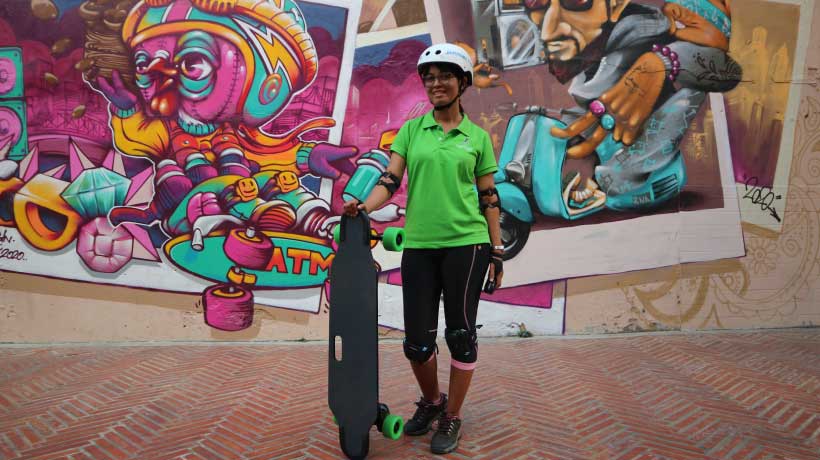 electric-skateboard-street-art